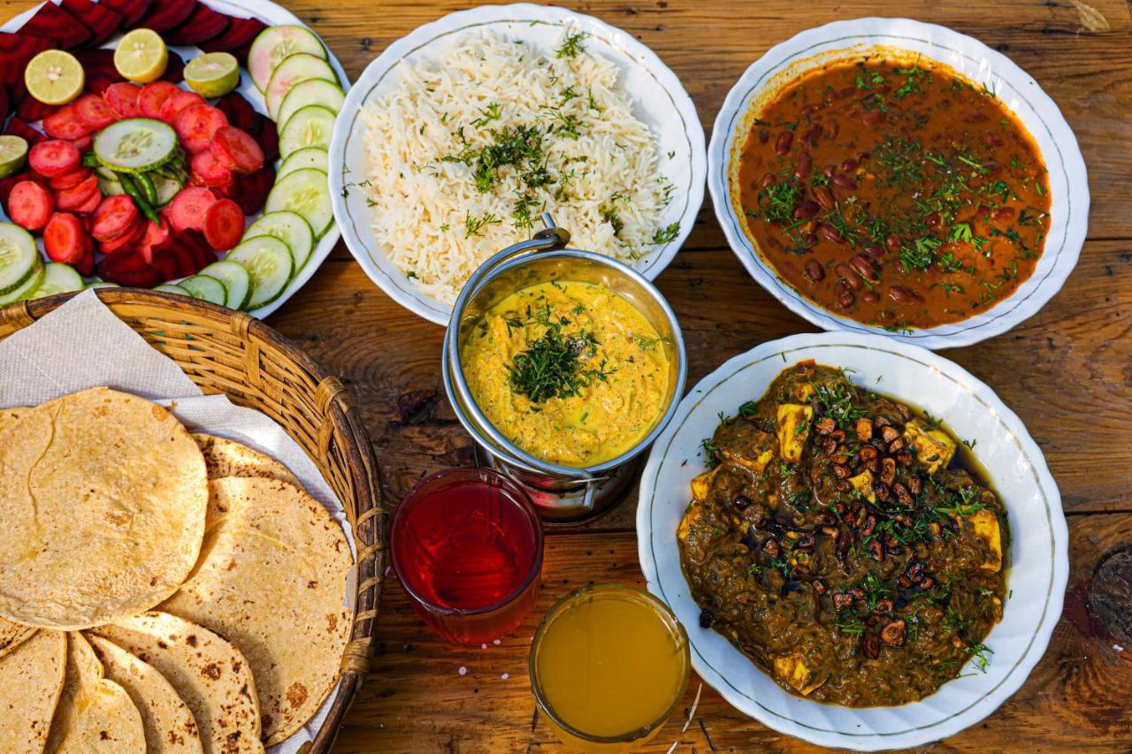 Saffronstays El Sueno, Mukteshwar -Villa Serving Pahadi Meals Luaran gambar