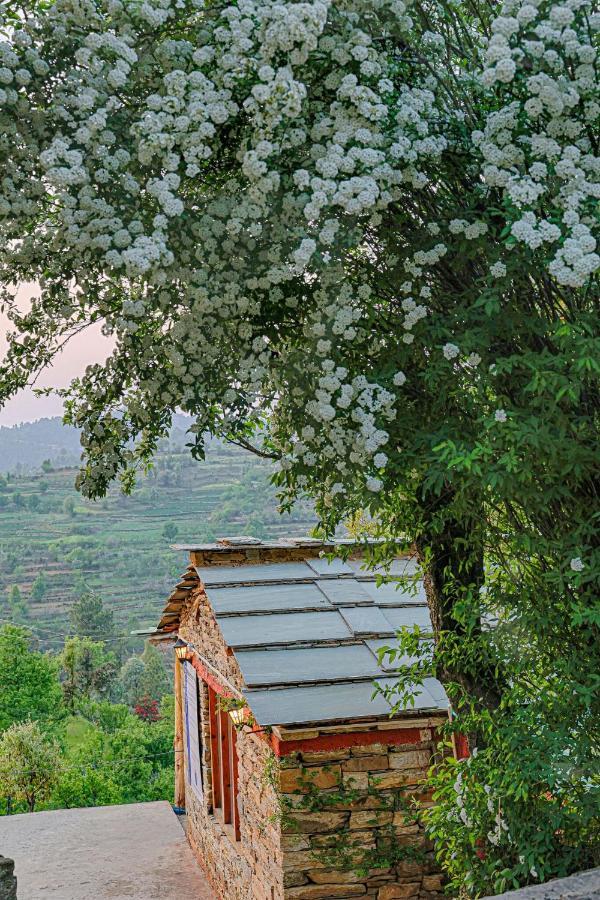 Saffronstays El Sueno, Mukteshwar -Villa Serving Pahadi Meals Luaran gambar